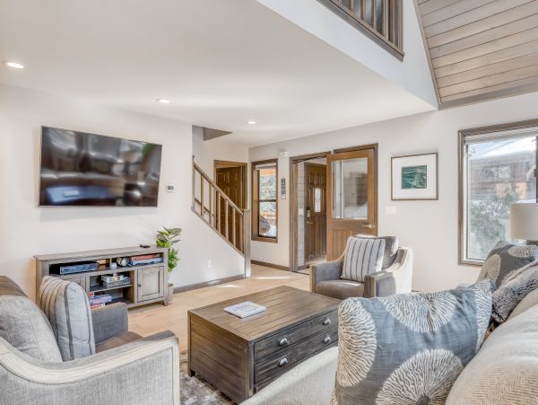 Lake Tahoe North Shore Home 979107