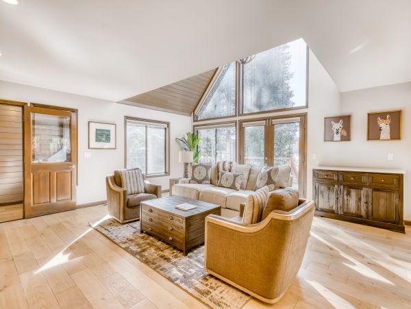 Lake Tahoe North Shore Home 979107