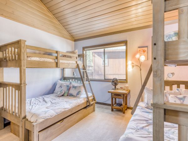 Lake Tahoe North Shore Home 979107