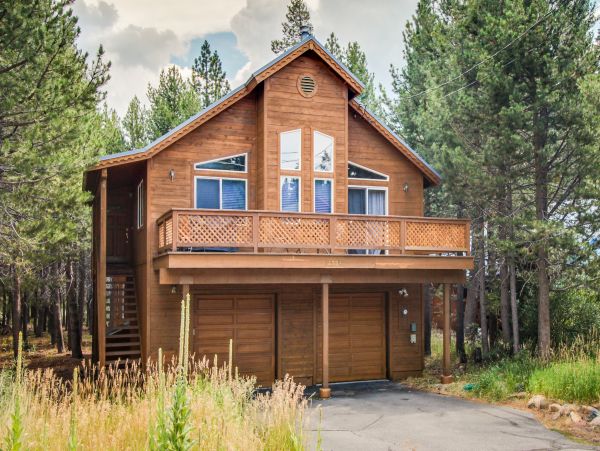 Lake Tahoe North Shore Home 979109