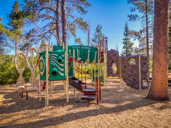 Lake Tahoe North Shore Home 979117