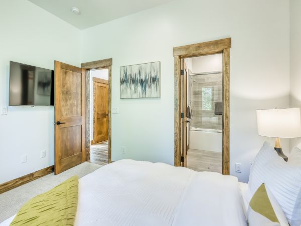 Lake Tahoe North Shore Home 979120