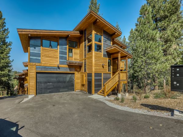 Lake Tahoe North Shore Home 979120