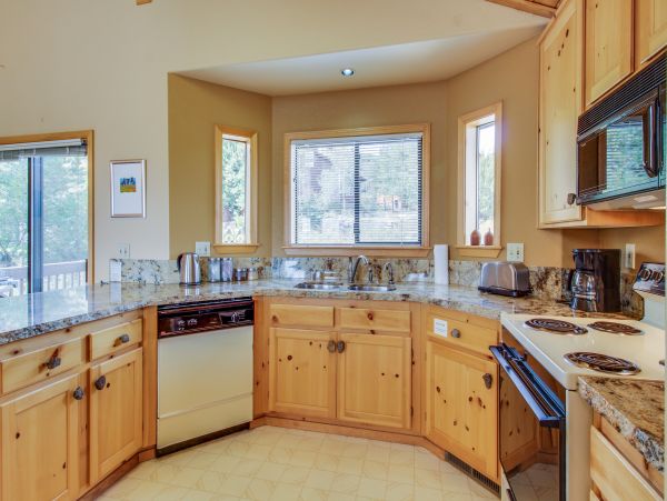 Lake Tahoe North Shore Home 979121