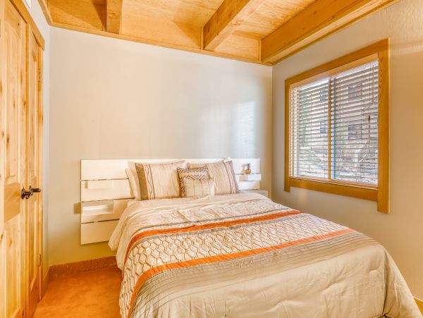 Lake Tahoe North Shore Home 979123
