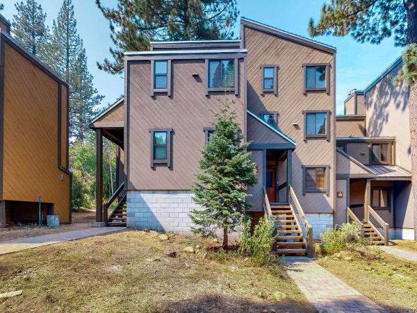 Lake Tahoe North Shore Home 979124