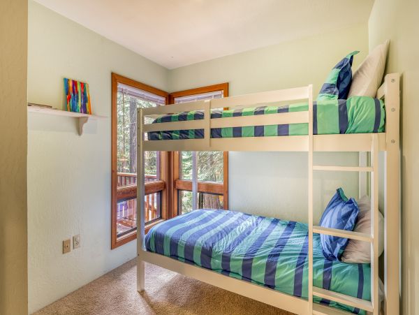 Lake Tahoe North Shore Home 979125