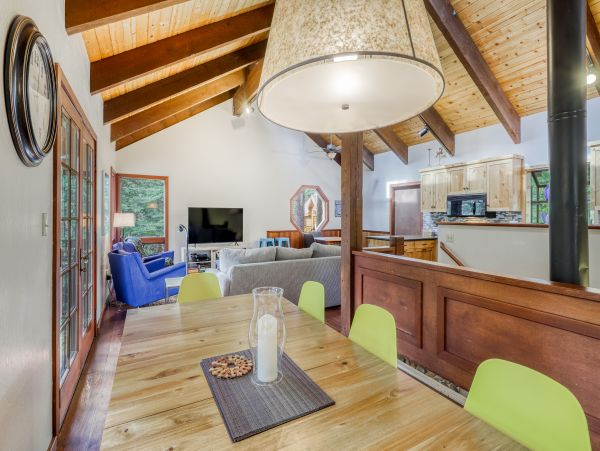 Lake Tahoe North Shore Home 979125