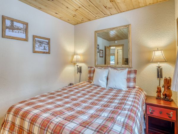 Lake Tahoe North Shore Home 979130