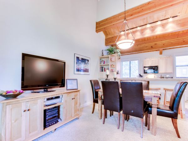 Lake Tahoe North Shore Home 979134