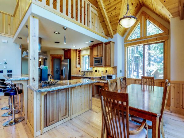 Lake Tahoe North Shore Home 979135