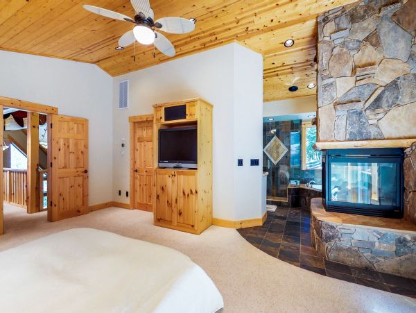 Lake Tahoe North Shore Home 979135