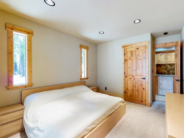 Lake Tahoe North Shore Home 979135