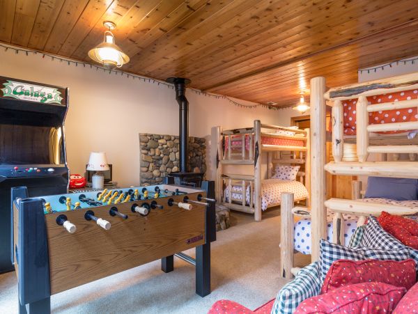 Lake Tahoe North Shore Home 979140
