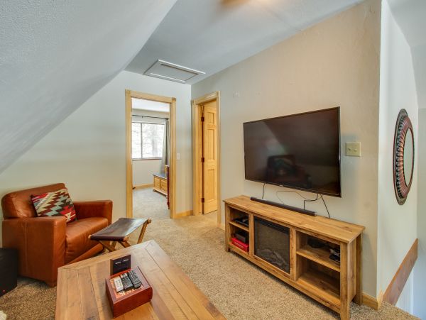 Lake Tahoe North Shore Home 979147