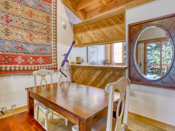 Lake Tahoe North Shore Home 979149