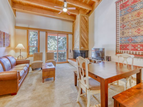 Lake Tahoe North Shore Home 979149