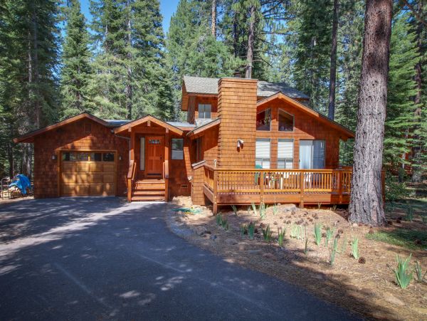 Lake Tahoe North Shore Home 979153