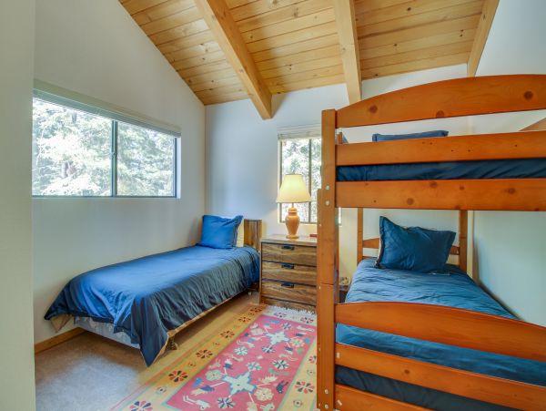 Lake Tahoe North Shore Home 979153