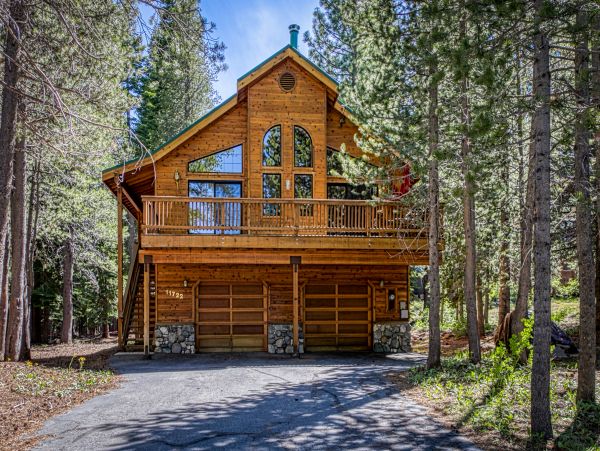 Lake Tahoe North Shore Home 979154