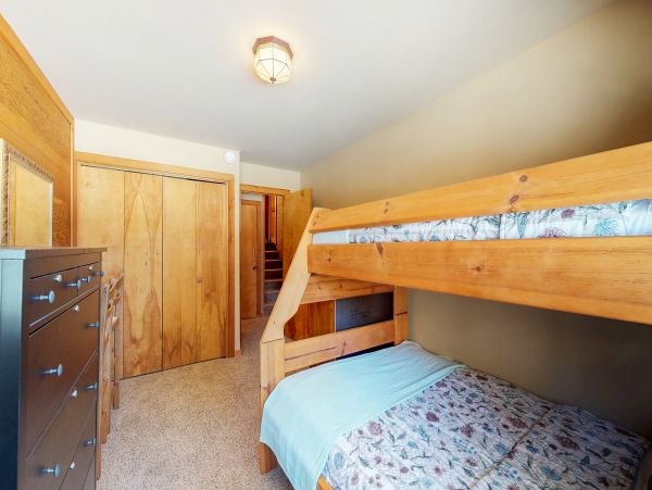 Lake Tahoe North Shore Home 979155