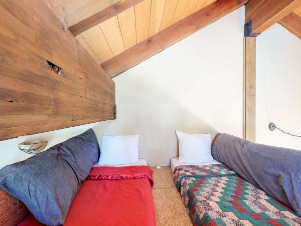 Lake Tahoe North Shore Home 979155