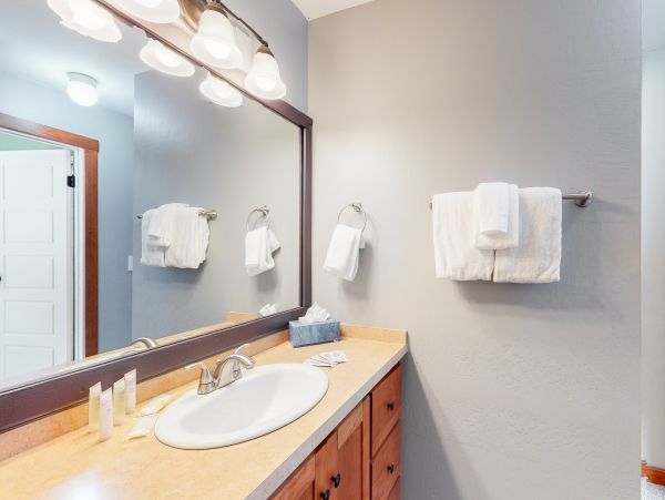Lake Tahoe North Shore Home 979156