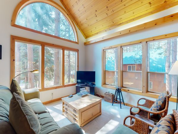 Lake Tahoe North Shore Home 979158