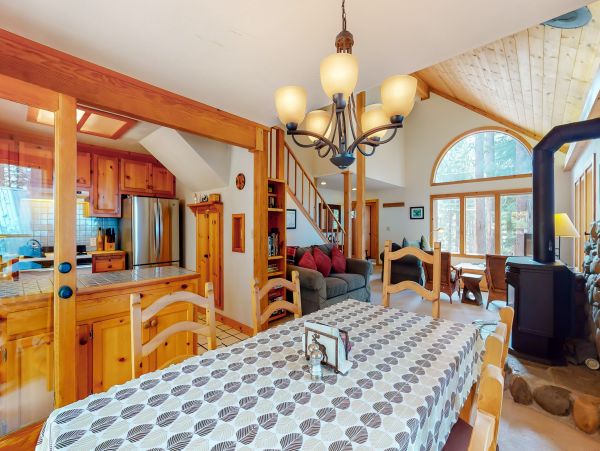 Lake Tahoe North Shore Home 979158