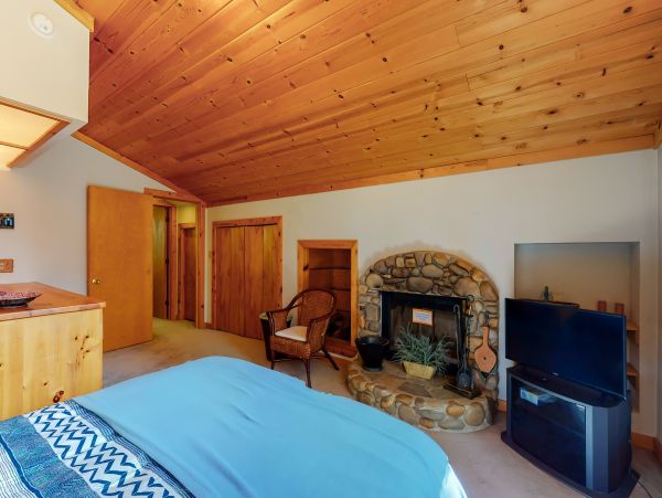 Lake Tahoe North Shore Home 979158