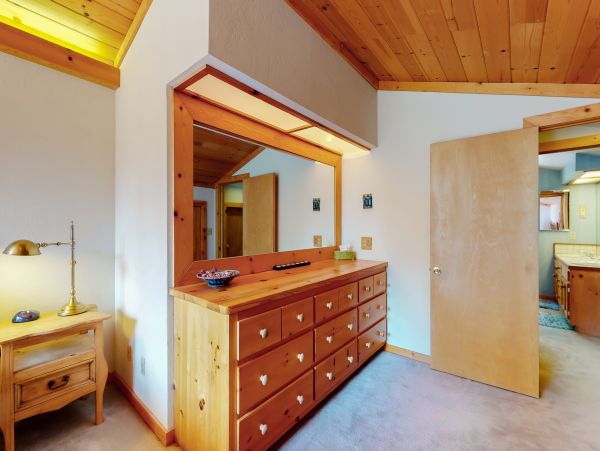 Lake Tahoe North Shore Home 979158