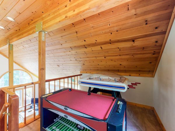 Lake Tahoe North Shore Home 979158