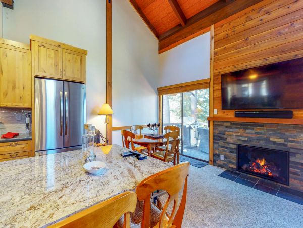 Lake Tahoe North Shore Home 979159