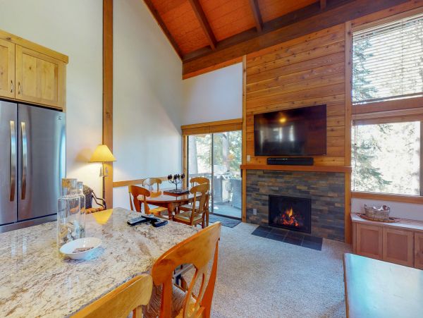Lake Tahoe North Shore Home 979159