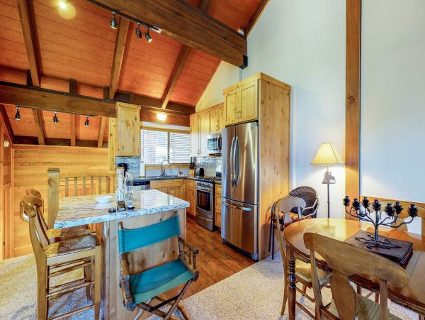 Lake Tahoe North Shore Home 979159