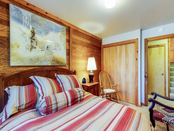 Lake Tahoe North Shore Home 979159