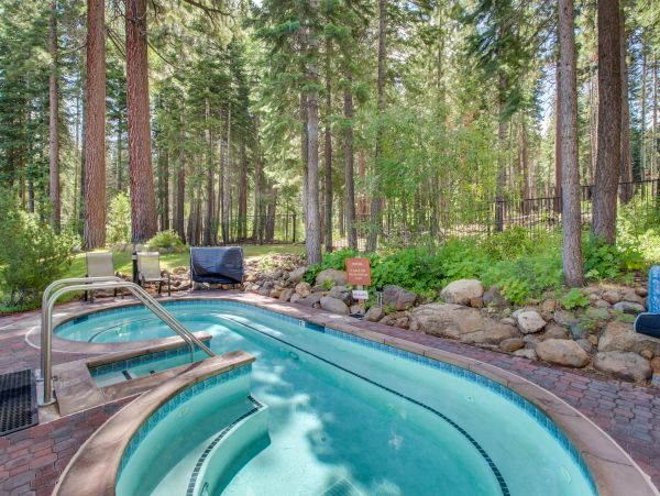 Lake Tahoe North Shore Home 979159