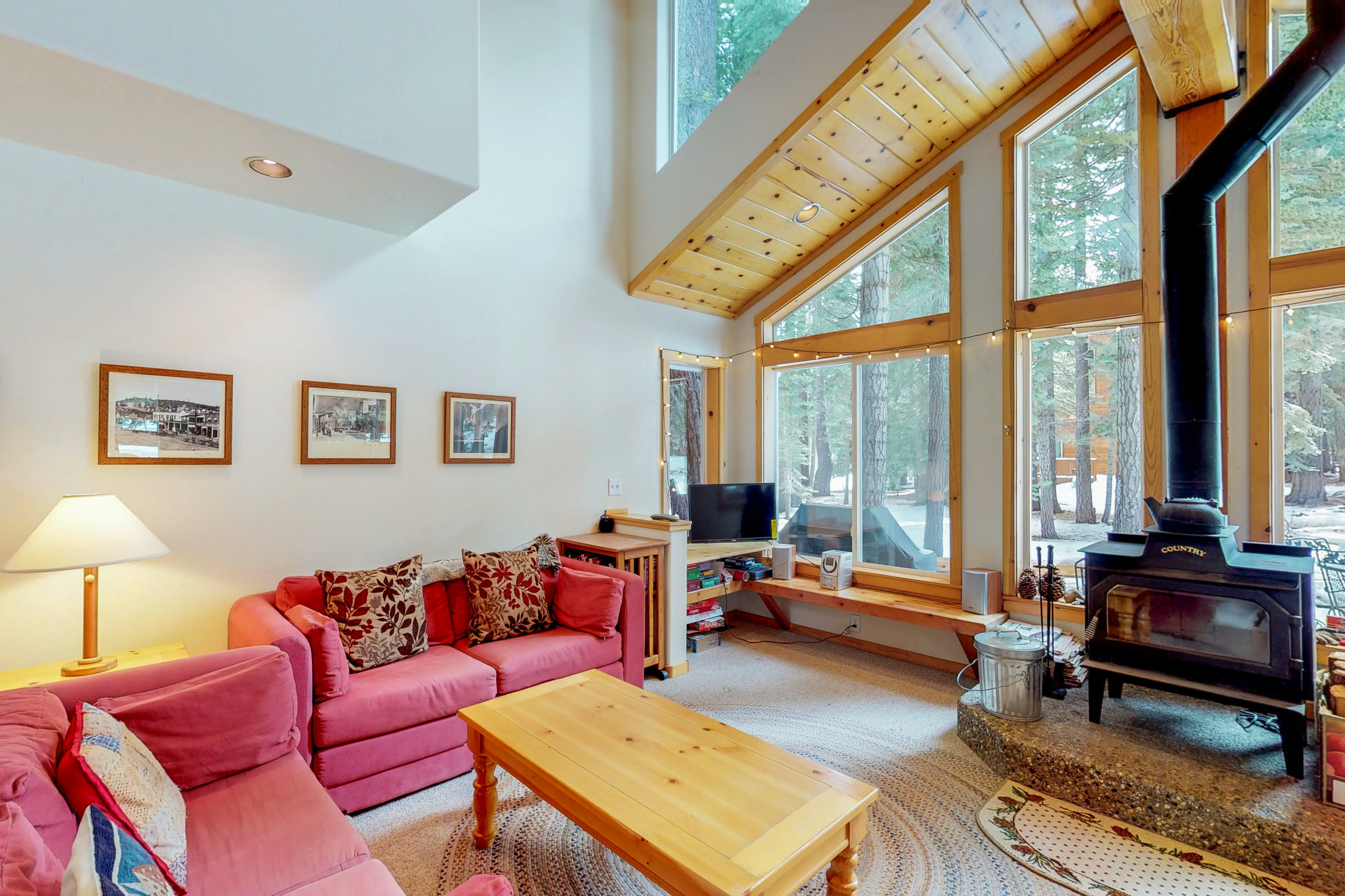 Lake Tahoe North Shore Home 979160