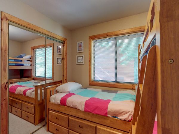 Lake Tahoe North Shore Home 979172