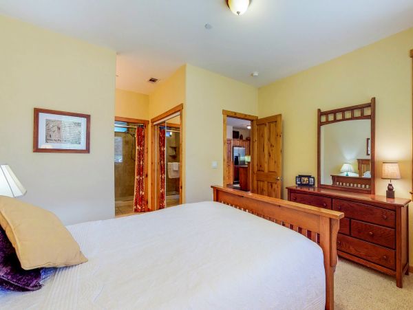 Lake Tahoe North Shore Home 979174