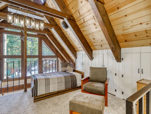 Lake Tahoe North Shore Home 979175