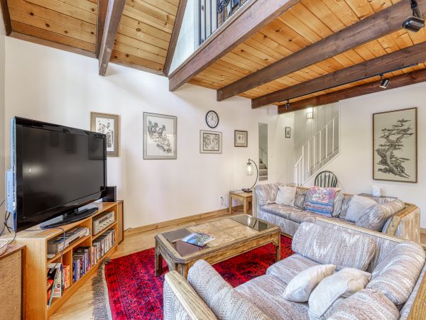 Lake Tahoe North Shore Home 979175