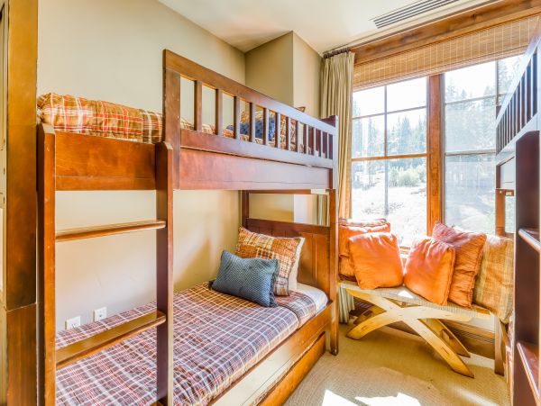 Lake Tahoe North Shore Home 979176