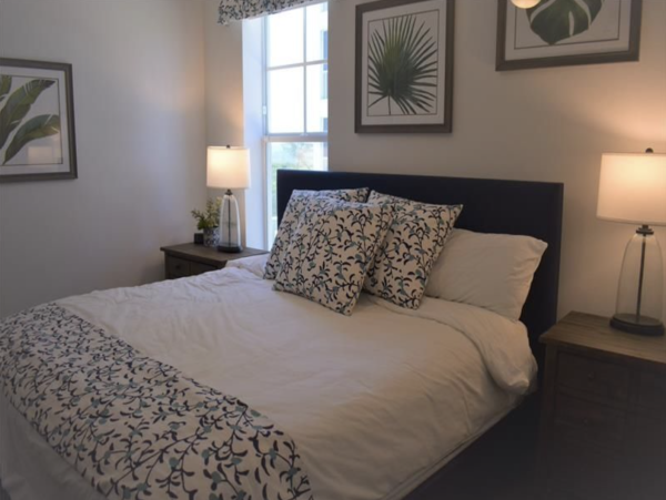 Three Bedroom Bradenton Vacation Condo With Lagoon View