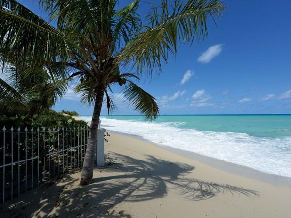 Plum Bay Luxury Three Bedroom Beachfront House