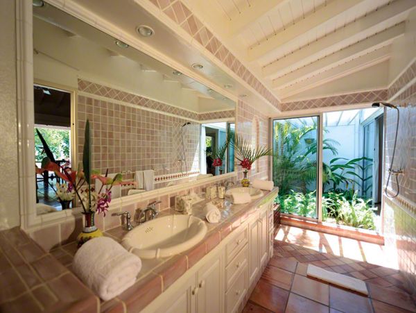 Plum Bay Luxury Three Bedroom Beachfront House