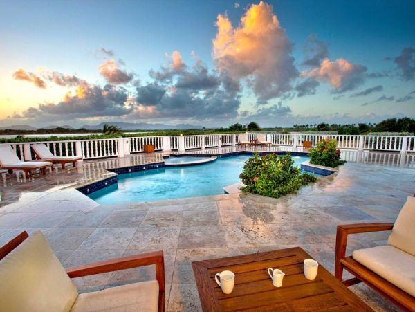 Anguilla Home 979255