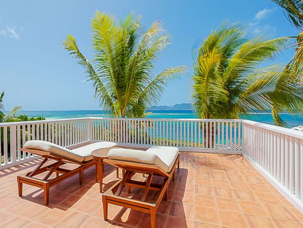 Anguilla Home 979259