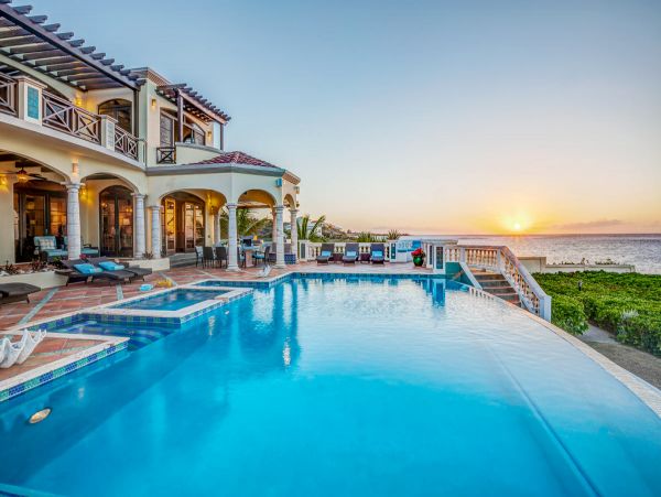 Anguilla Home 979266