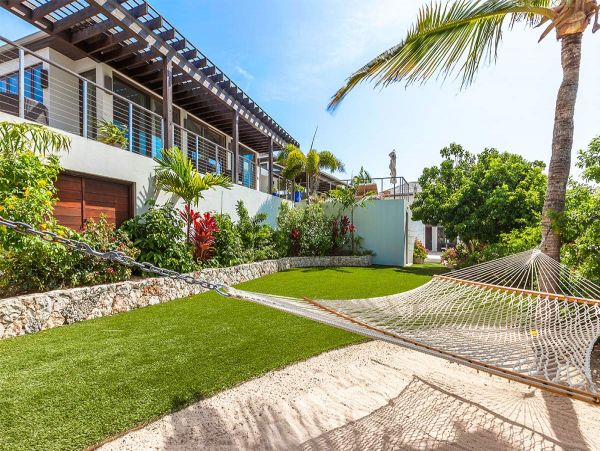 Anguilla Home 979267